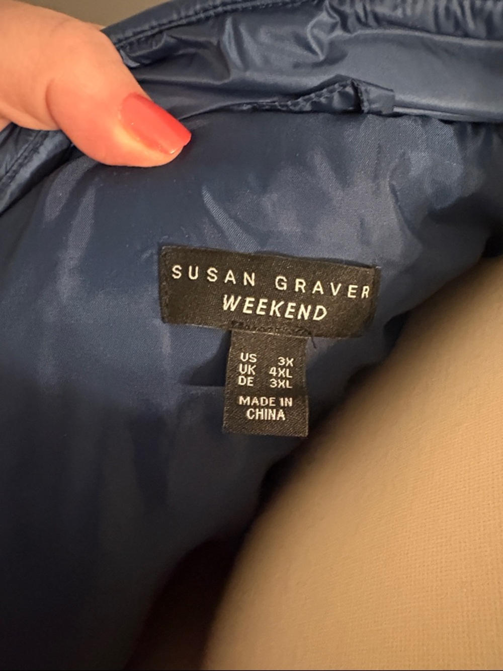 Susan Graver Weekend Navy Quilted puffer vest 3X - Picture 2 of 6